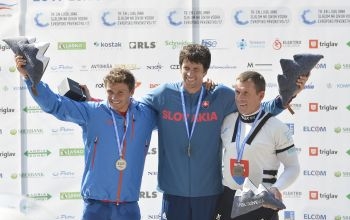 Slafkovský po roku opäť majster Európy, Martikán má bronz!